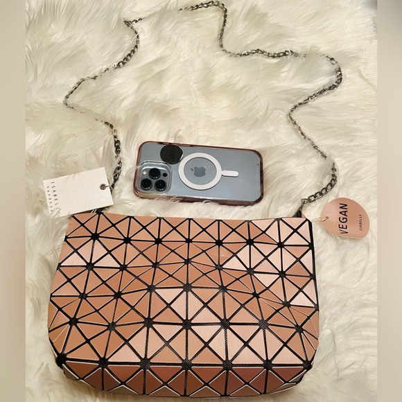 Pink Geometric Purse - Picture 2 of 2